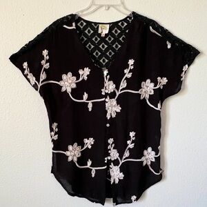 Fig and Flower Black Floral Blouse